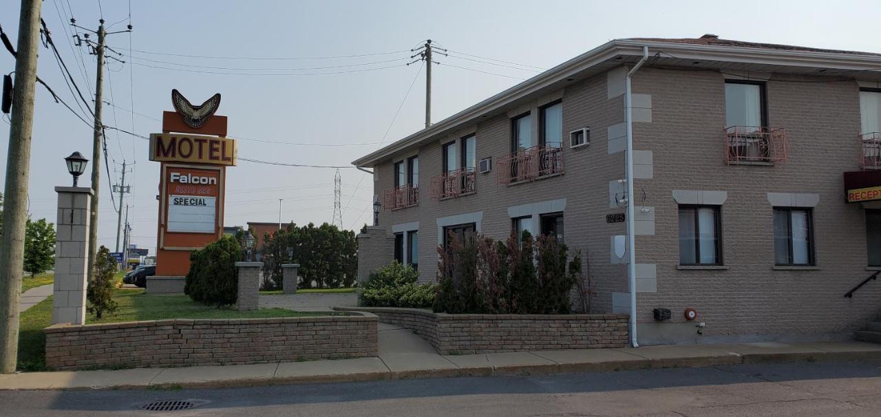 Motel Falcon Brossard Dış mekan fotoğraf