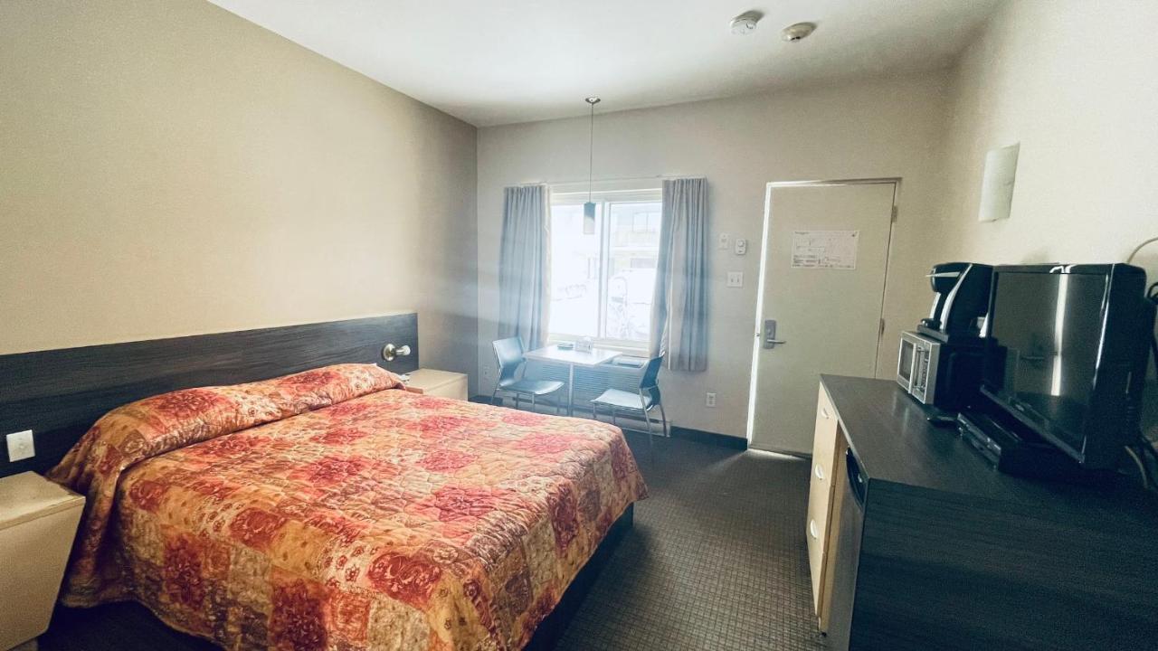 Motel Falcon Brossard Dış mekan fotoğraf
