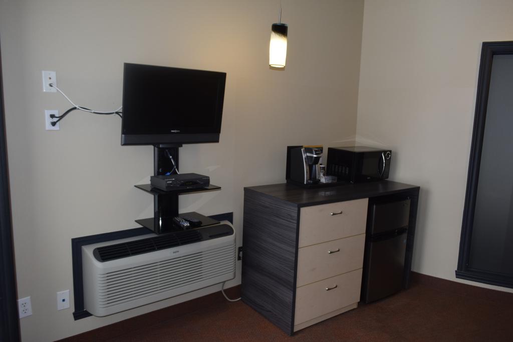Motel Falcon Brossard Dış mekan fotoğraf